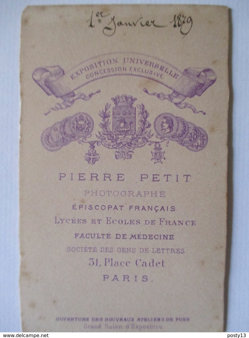 CDV Photographie De Pierre Petit à Paris - Datée 1879 - Portrait De Famille - Etat Correct - Ancianas (antes De 1900)