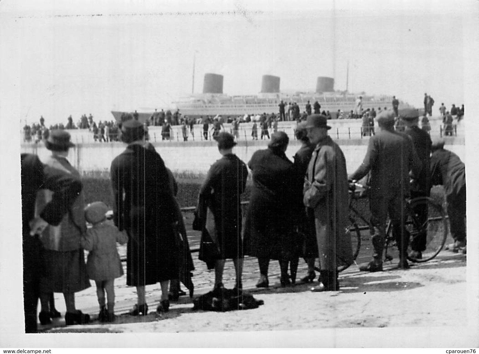 Photo Ancienne ANIMEE  Retour De New York Du Paquebot  C.G.T Normandie 1936 Le Havre - Boten