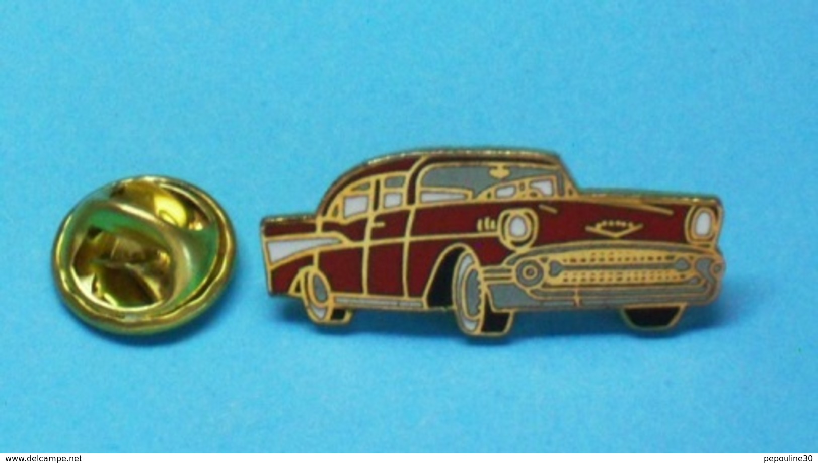 1 PIN'S //   ** CHEVROLET BEL AIR / HARDTOP / ROUGE / 1957 **