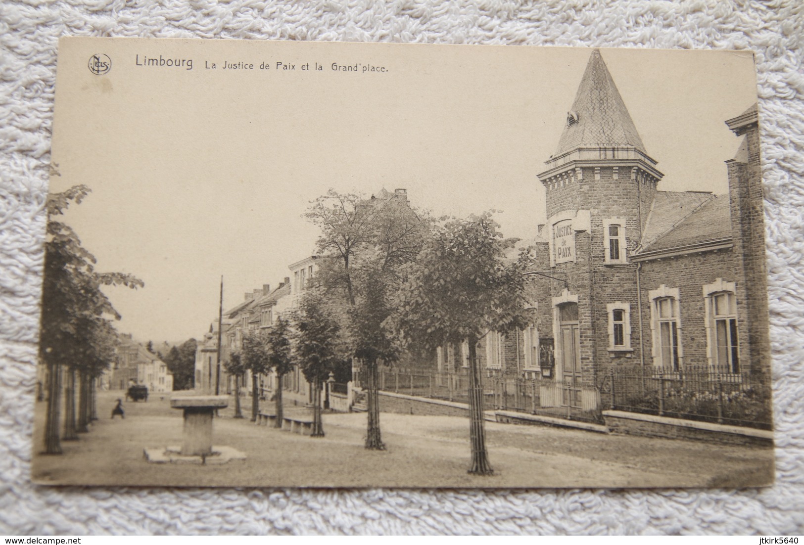 Limbourg "La Justice De Paix Et La Grand'place" - Limbourg