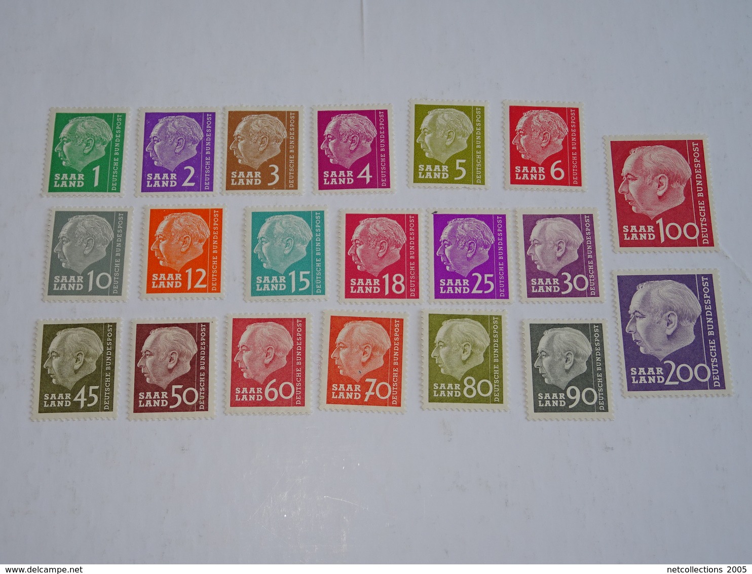 TIMBRES DE SARRE 1956/1957 N°362/381 20 VALEURS - NEUF AVEC CHARNIERES (C.B) - Collections, Lots & Series