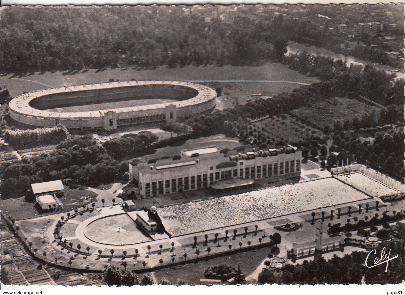 TOULOUSE   Vue Aérienne  Parc Municipal Des Sports... - Toulouse