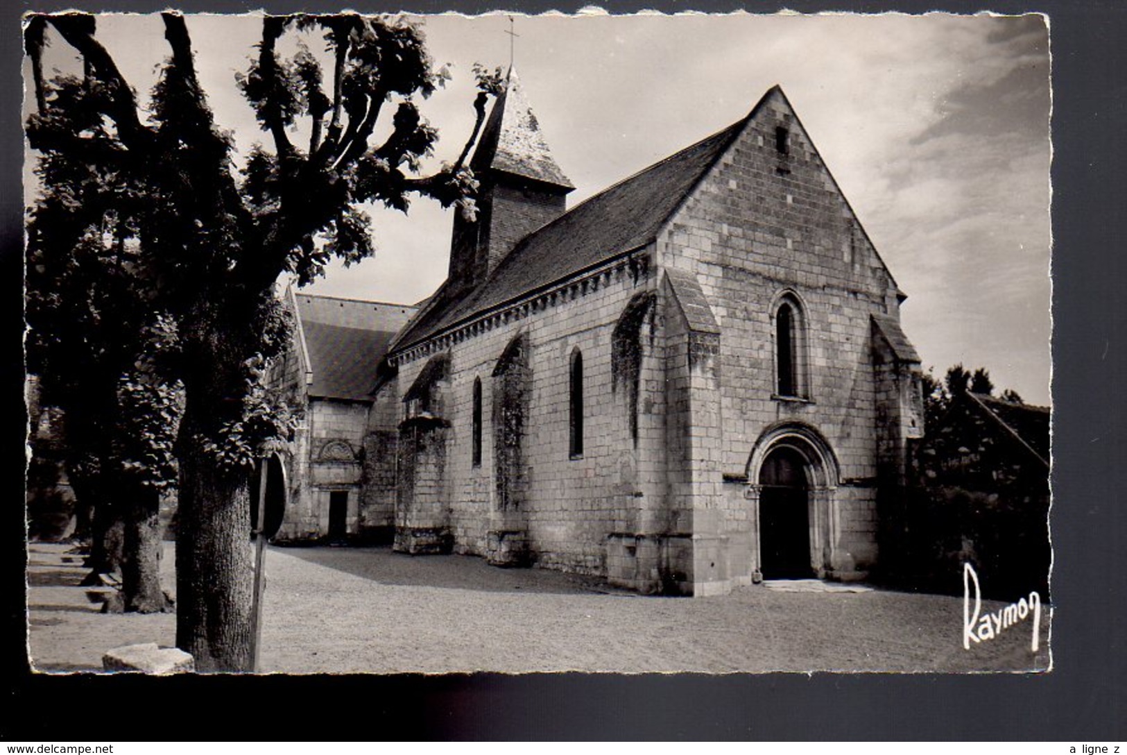 REF 497 : CPSM 41 Noyers Sur Cher L'eglise - Noyers Sur Cher