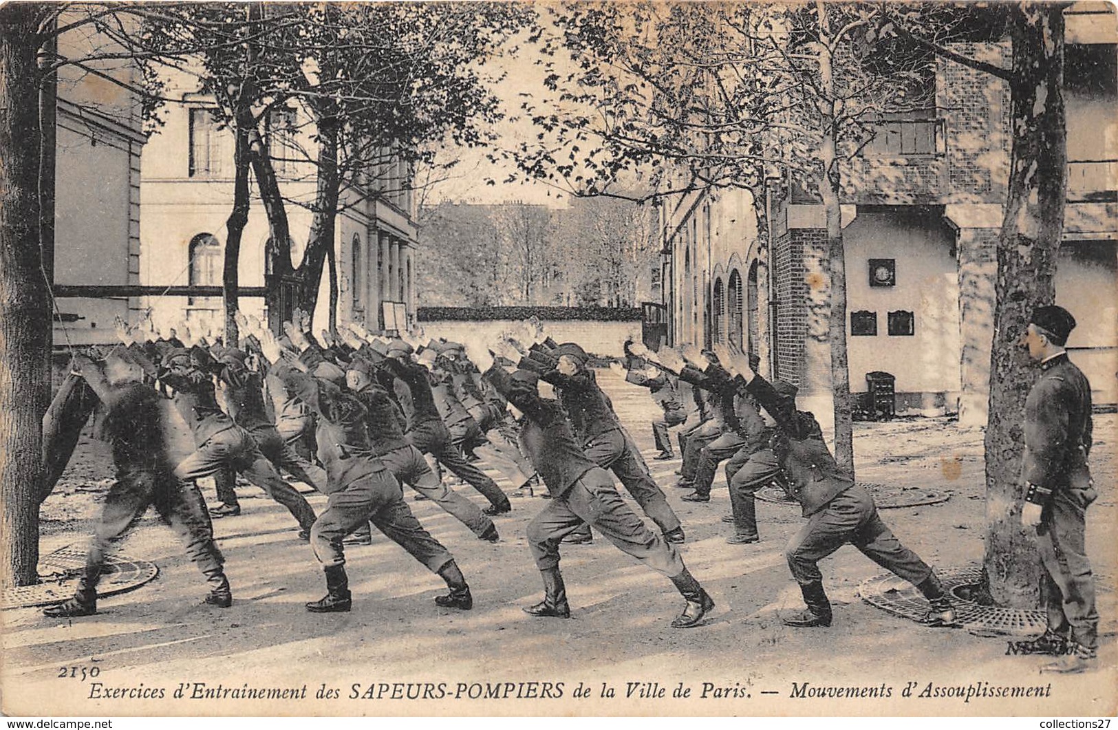 PARIS-POMPIERS DE PARIS,EXERCICES D'ENTRAINEMENT  MOUVEMENTS D'ASSOUPLISSEMENT - Autres & Non Classés