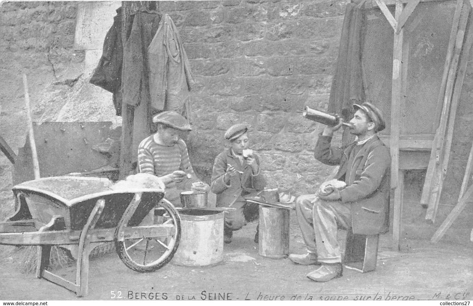 PARIS-BERGE DE LA SEINE, L'HEURE DE LA SOUPE SUR LA BERGE - Autres & Non Classés