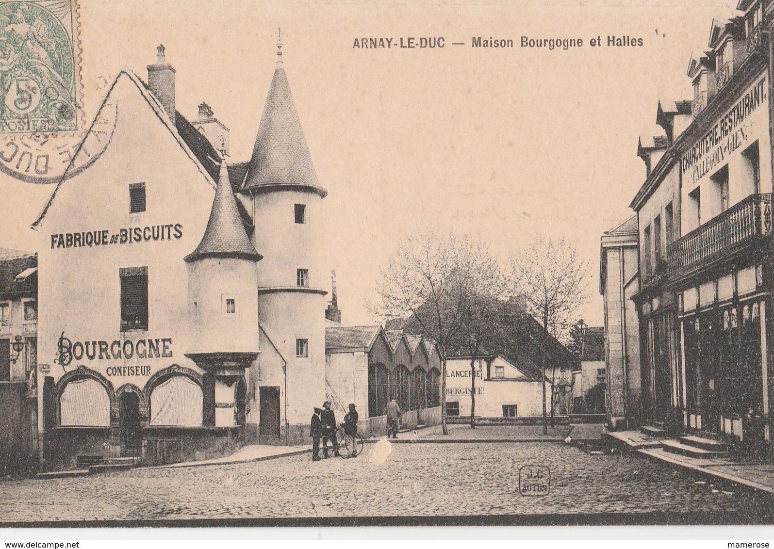 ARNAY-le-DUC. Maison Bourgogne (Fabrique De Biscuits) Et Halles. Commerces: Charcuterie Restaurant - Arnay Le Duc