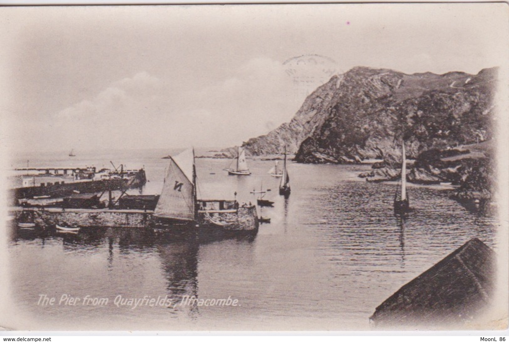 ROYAUME UNI - ANGLETERRE - DEVON - ILFRACOMBE - THE PIER FROM QUAYFIELDS - PORT DE PECHE  VOILIERS - Ilfracombe