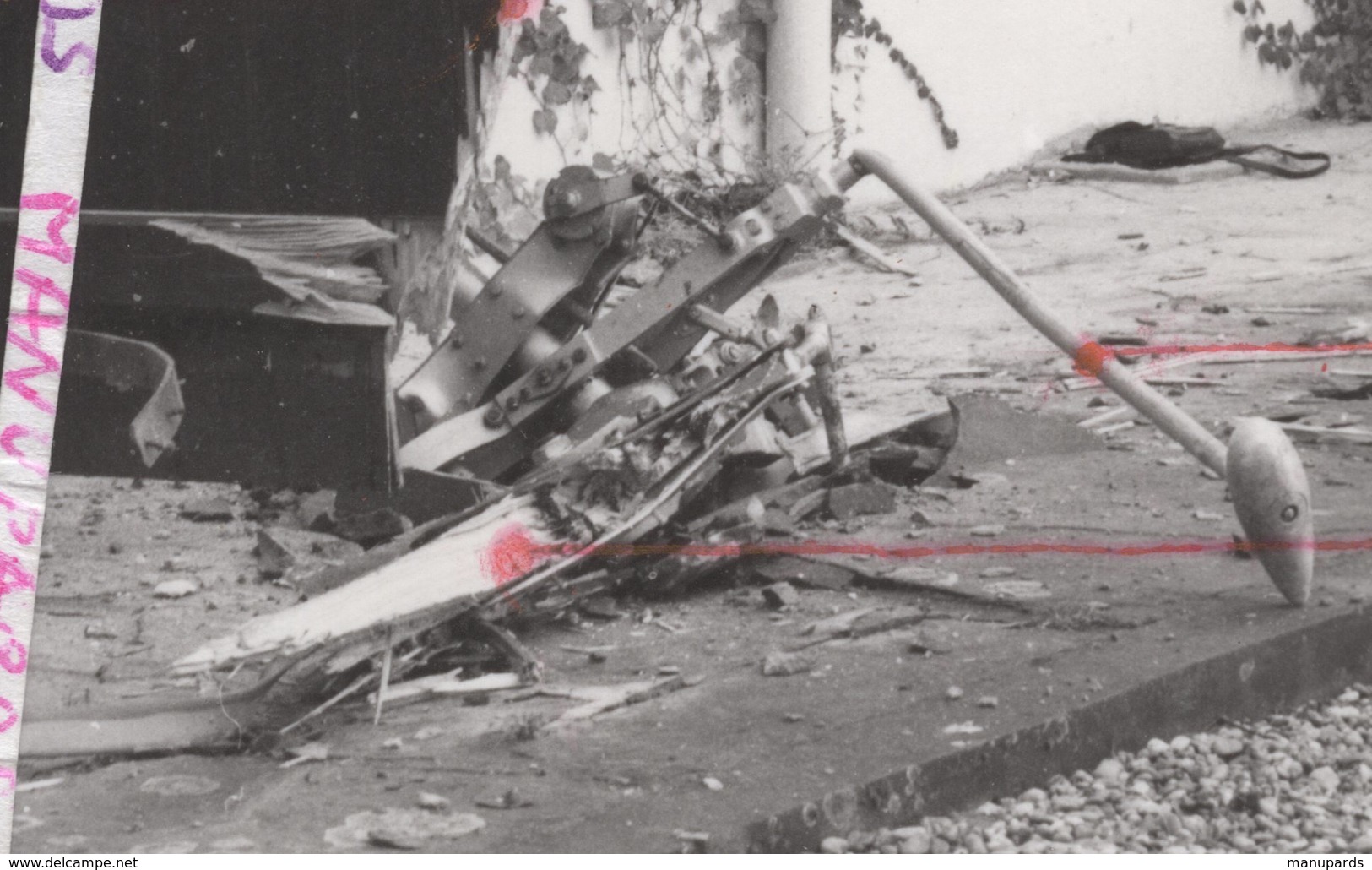 HÉLICOPTÈRE / 8 PHOTOS / 1968 / ALAT / RAPPORT CRASH / ALOUETTE 2 N°1526 / BELL 47 G1 N°48 / SAINT PANDELON / A.L.A.T. - Aviation