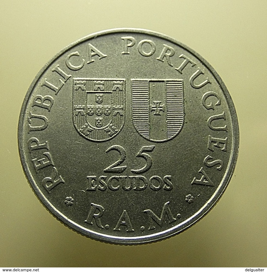 Portugal 25 Escudos 1981 Madeira - Portugal