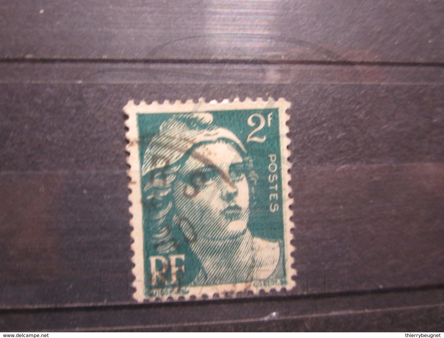 VEND BEAU TIMBRE FRANCE N° 713 , DOUBLE CADRE A DROITE !!! - Used Stamps