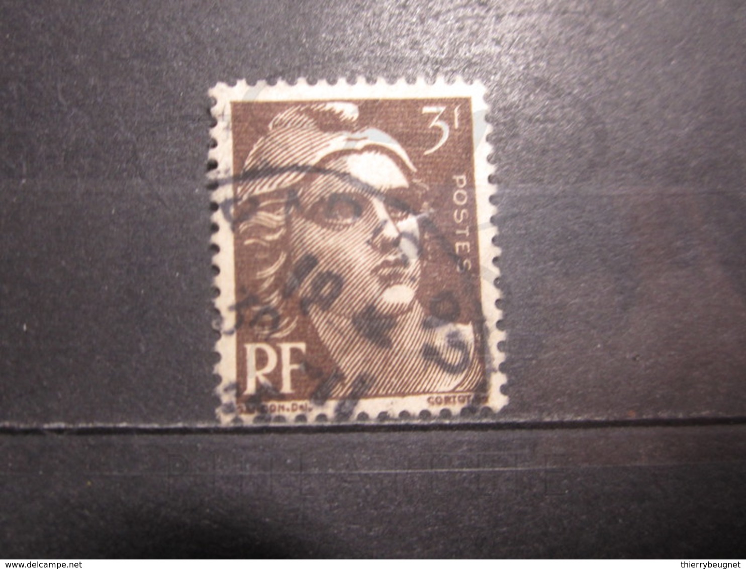 VEND BEAU TIMBRE FRANCE N° 715 , FOND LIGNE !!! (e) - Used Stamps