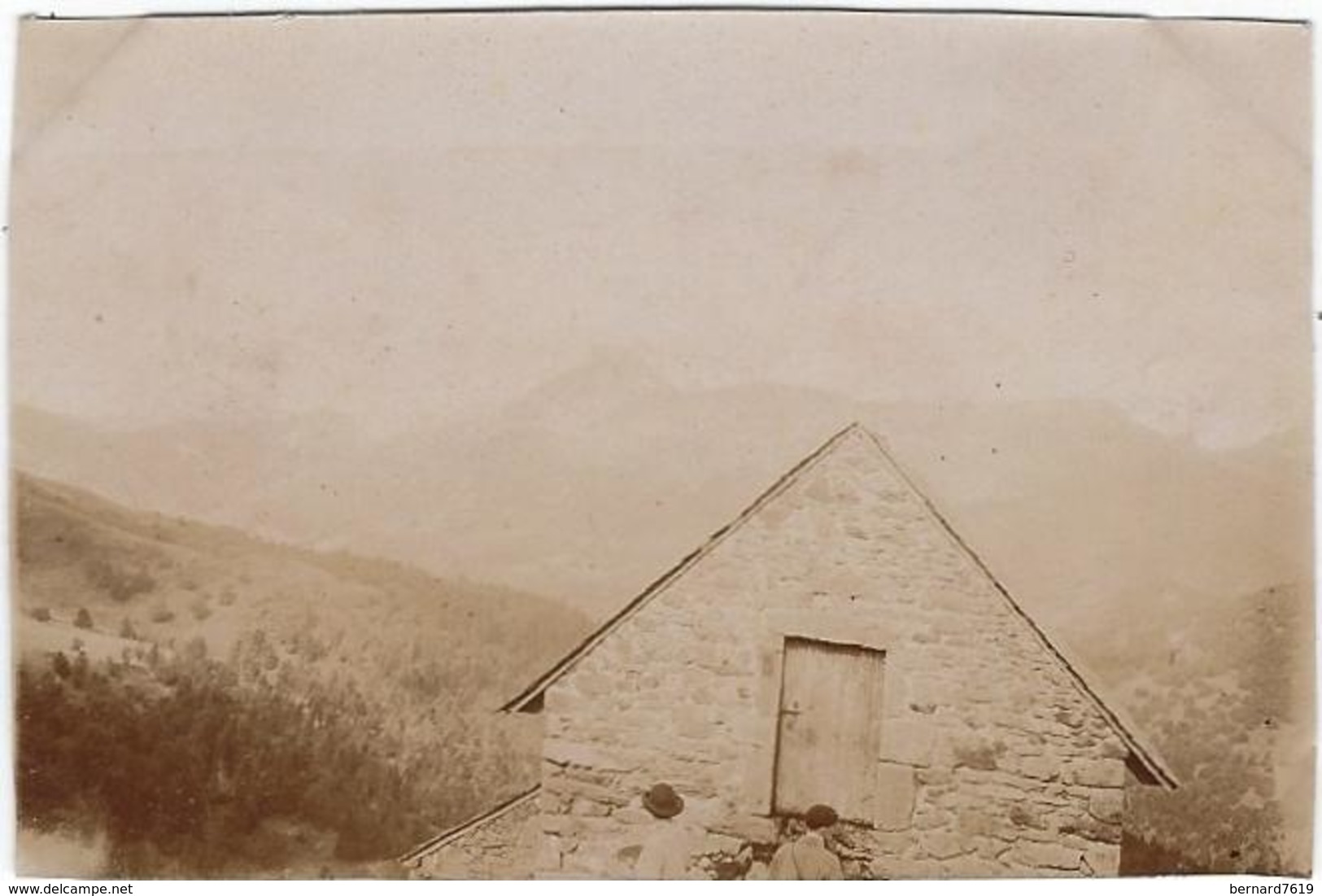 Photo 1930 Environs   15  Le Lioran  Le Puy Griou Et Burons - Photos