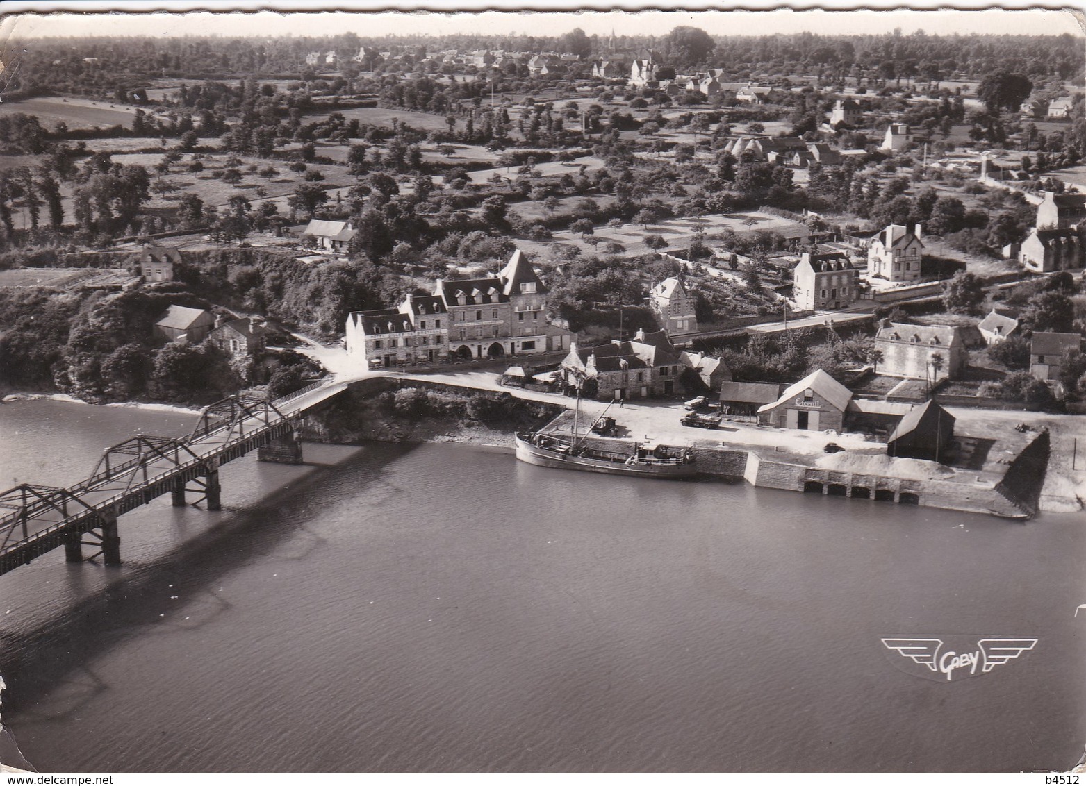 22 NOTRE DAME Du GUIDO Le Port ,vue Aérienne - Andere & Zonder Classificatie