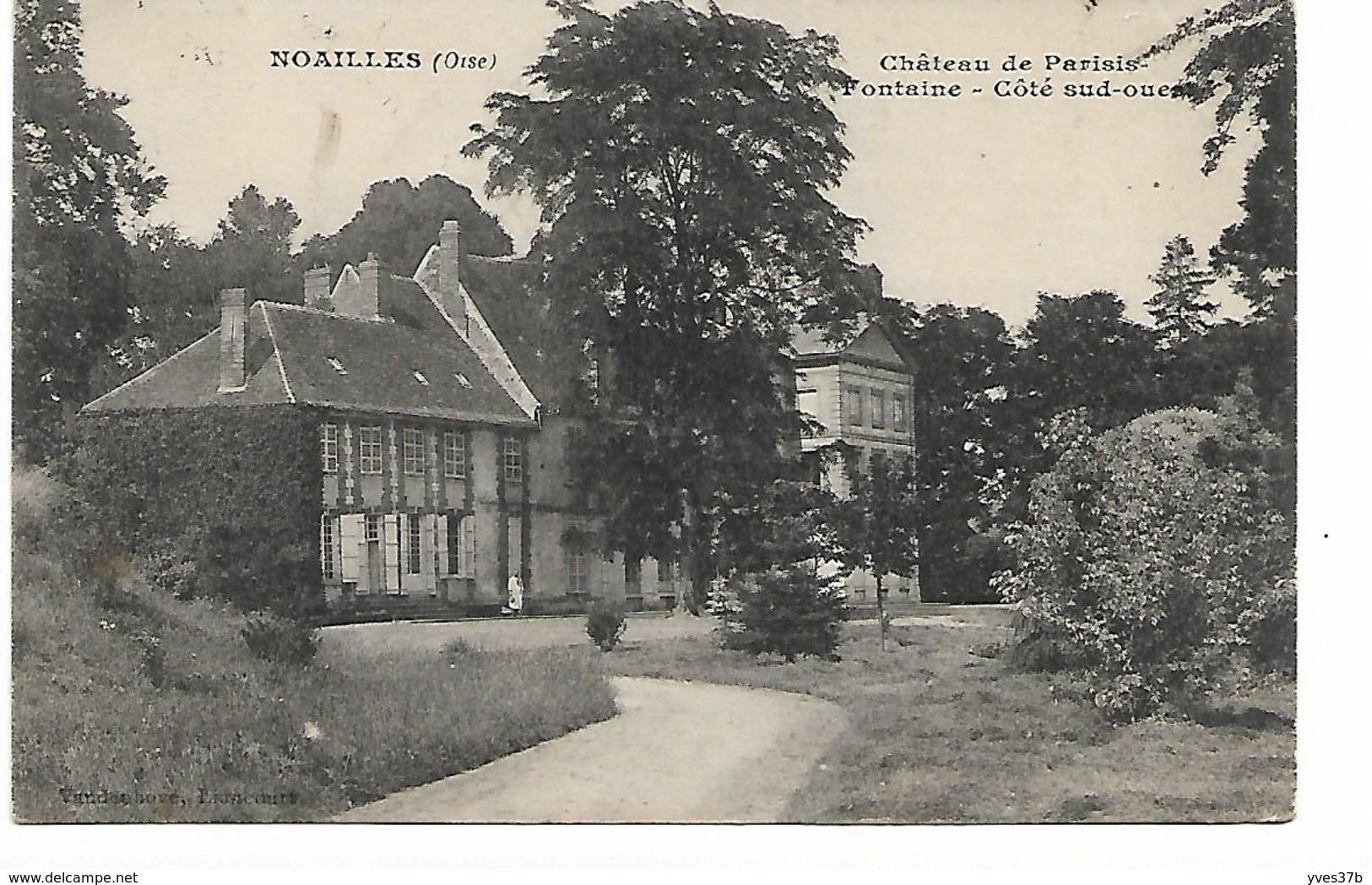 NOAILLES - Château De Parisis, Fontaine Côté Sud-ouest - Noailles