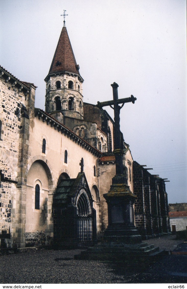 63  ENNEZAT -- église D'Ennezat - Chapiteau Roman -PHOTO Glacé 15cmX10cm  Année1988 Impeccable (5) - Ennezat