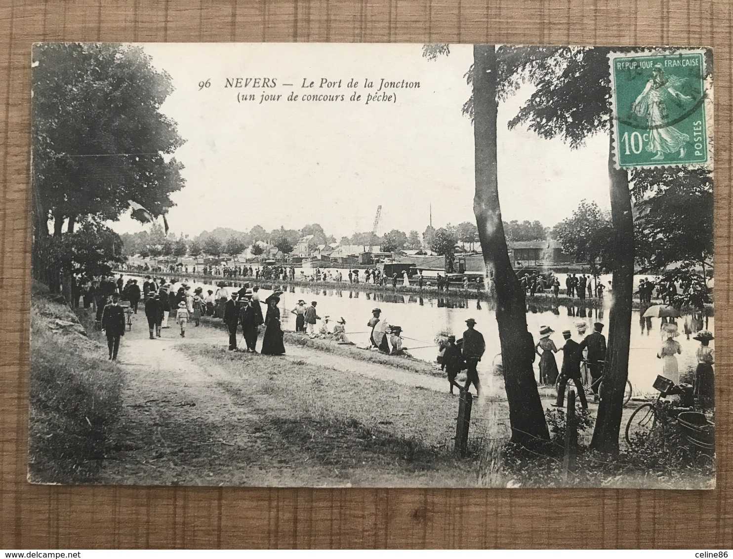 NEVERS Le Port De La Jonction ( Un Jour De Concours De Pêche ) - Nevers