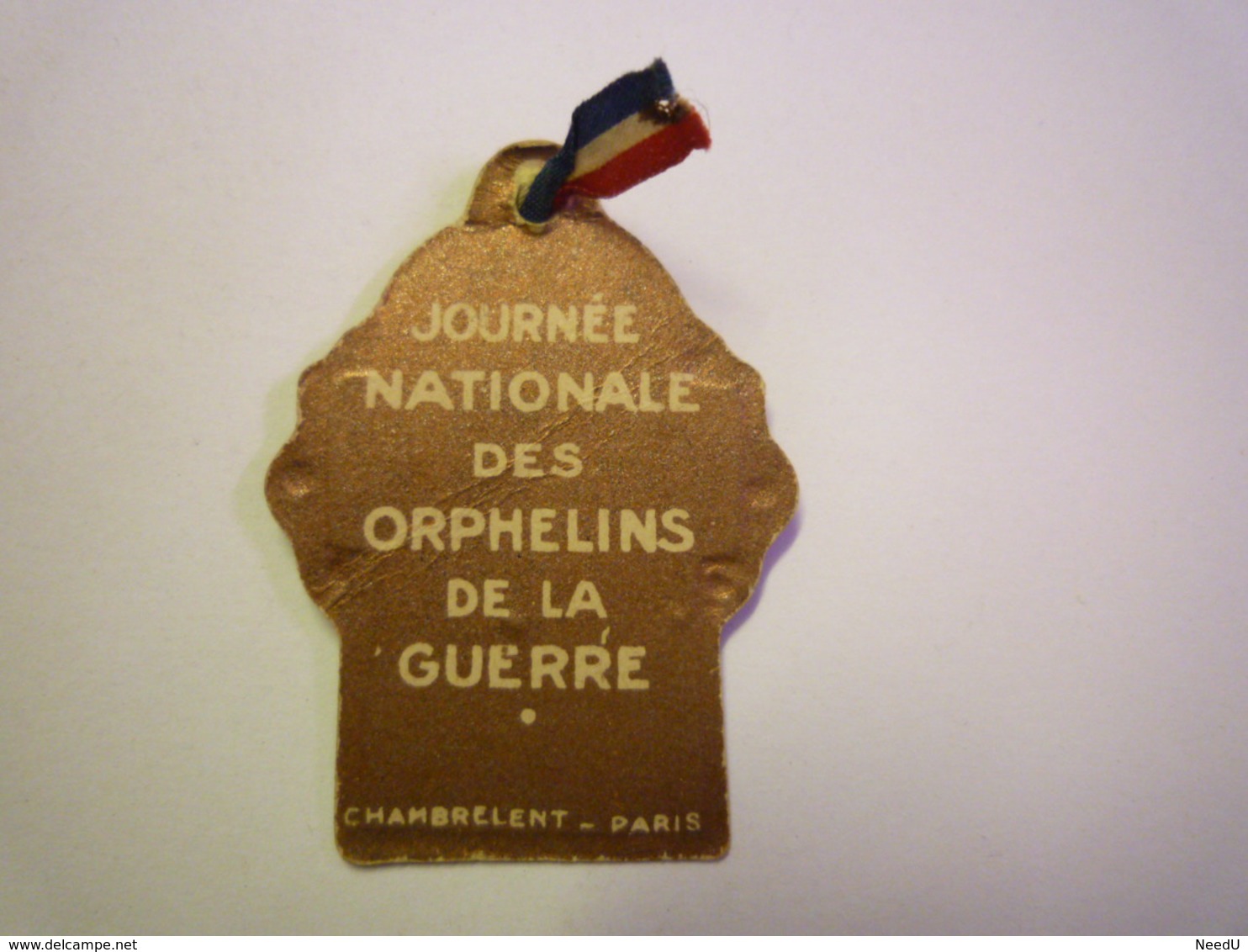 GP 2020 - 2471  INSIGNE PAPIER  " Journée Nationale Des ORPHELINS De La GUERRE " - 1914-18