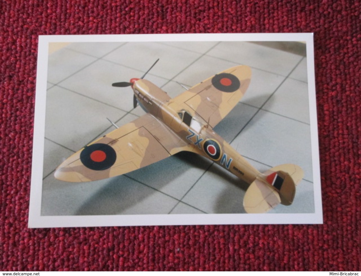 CAGI3 Format Carte Postale Env 15x10cm : SUPERBE (TIRAGE UNIQUE) PHOTO MAQUETTE PLASTIQUE 1/48e SPITFIRE ROYAL AIR FORCE - Vliegtuigen