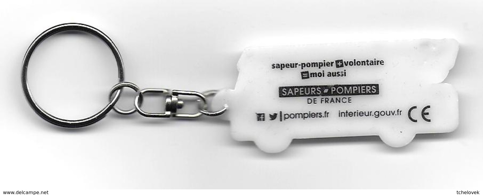 (Divers). Porte Clefs Années 1970-80. Berliet Camion Sapeurs Pompier & SP (2) - Porte-clefs