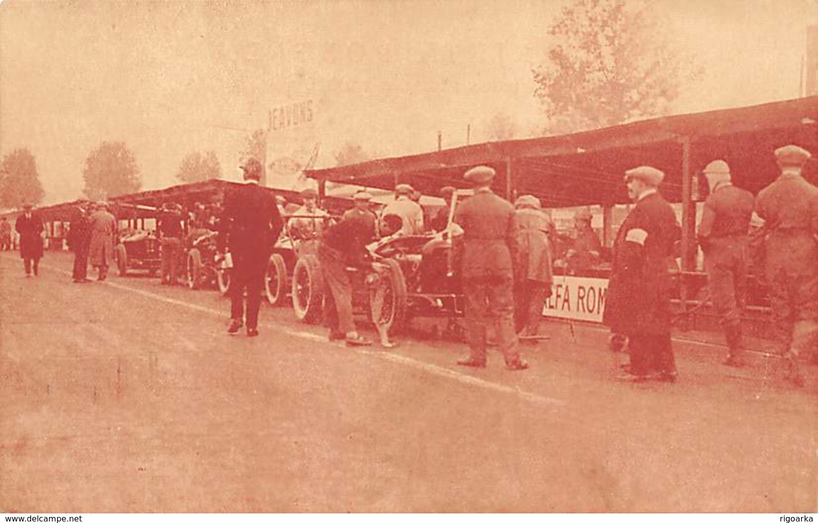 GRAN PREMIO DE ITALIA 1924.- EL EQUIPO ALFA ROMEO,MOMENTOS ANTES DE LA SALIDA - Grand Prix / F1