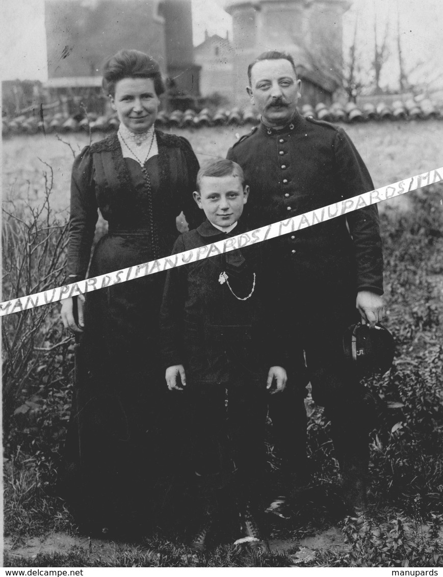 55 DOMBASLE EN ARGONNE / CARTE PHOTO / 1905 -1915 / MILITAIRE / GARE / 5e RÉGIMENT D' ARTILLERIE A PIED ( VERDUN ) ??? - Autres & Non Classés