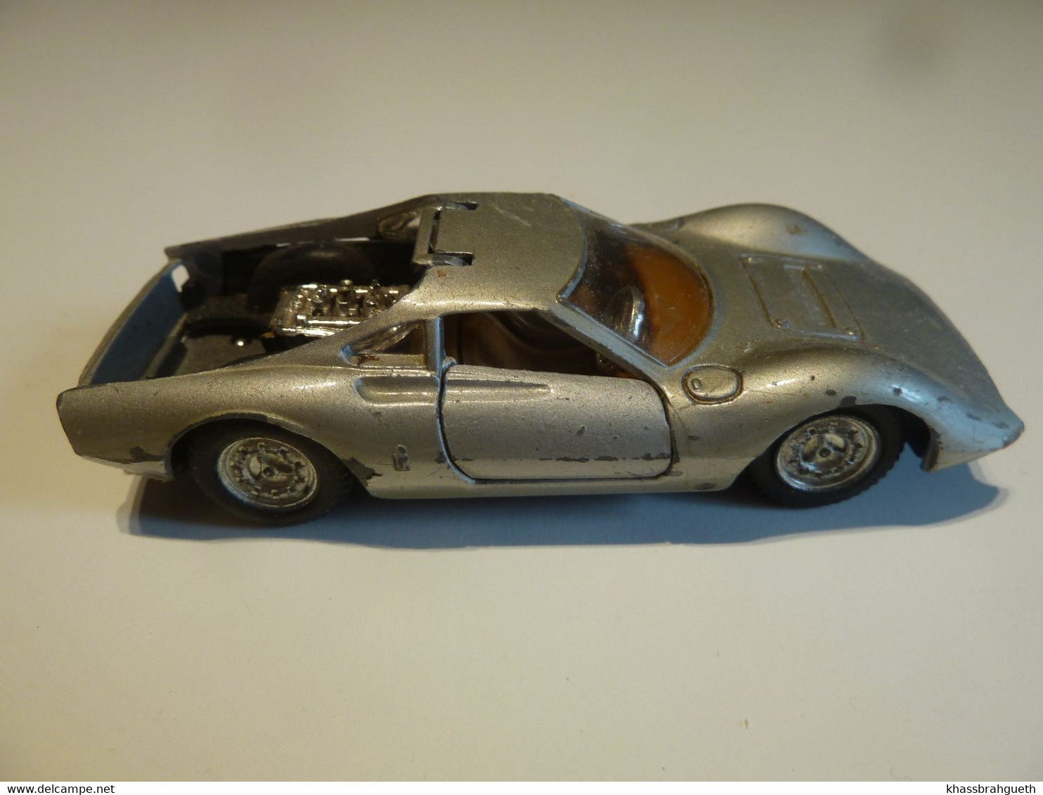 DINO PININFARINA . POLITOYS (1/43) N°536 - POUR RESTAURATION OU PIECES - Politoys