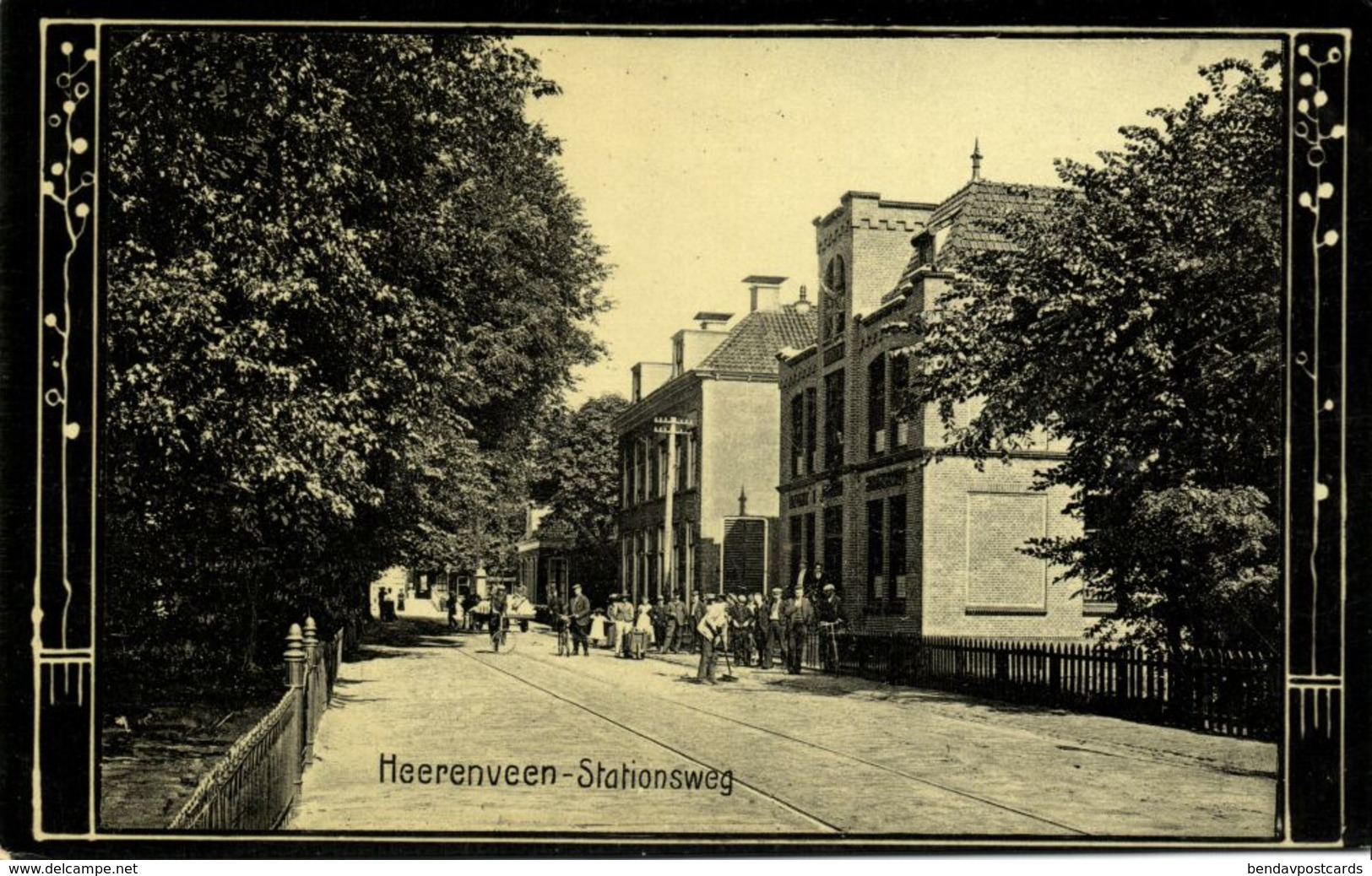 Nederland, HEERENVEEN, Stationsweg (1910s) Ansichtkaart - Heerenveen