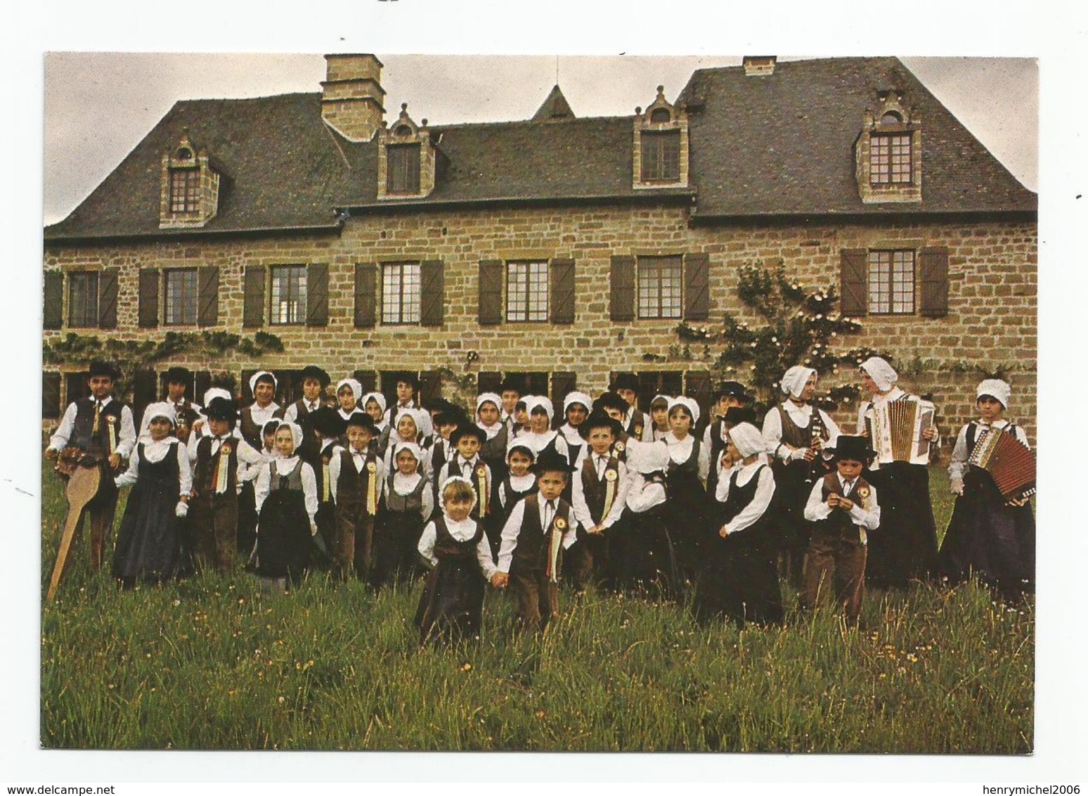 19 Corrèze Larche école D'art Populaire Les Petits Buffadours De St Pantaléon - Other & Unclassified