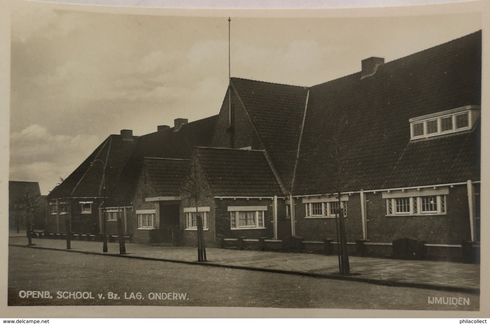 IJmuiden / Openb. School Voor Bz. Lag. Onderw. 19?? - IJmuiden