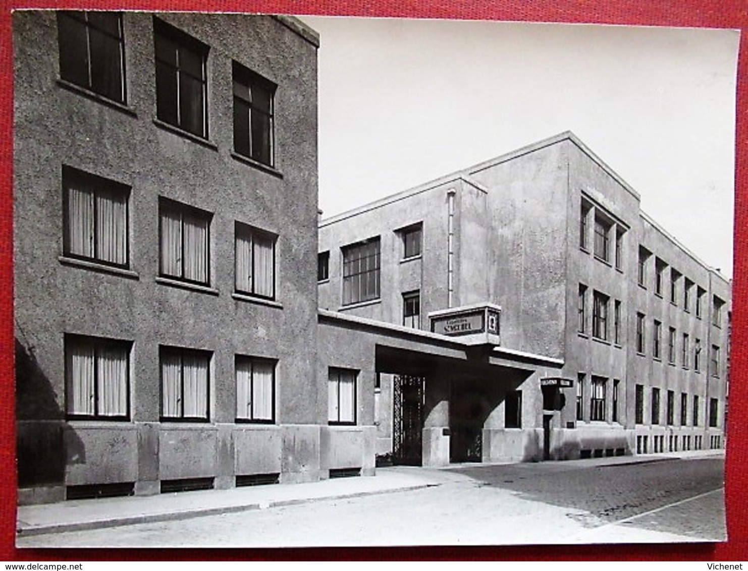 Usines Gosset, Façade, Cigarettes Saint-Michel, Rue Gabriele Petit - Molenbeek Saint-Jean - Belgique - Lieux