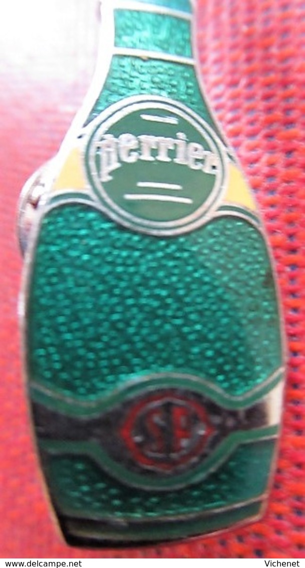 Perrier - Bottle - Marche