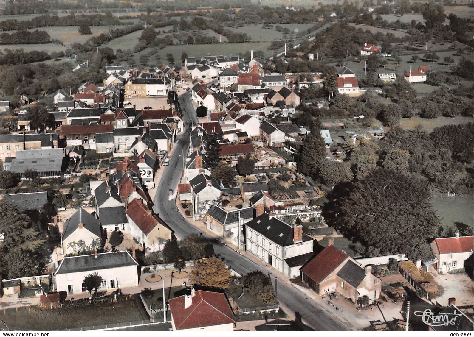 COURTOMER - Vue Générale Aérienne - Courtomer