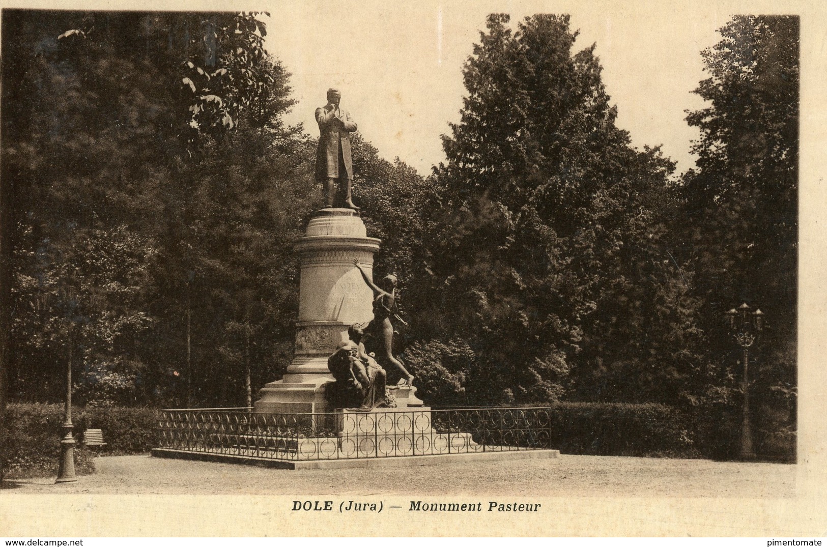 DOLE MONUMENT PASTEUR - Dole