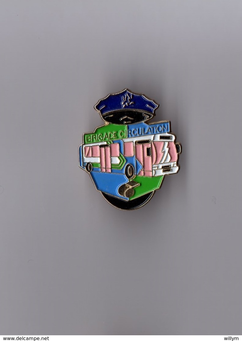 Pin's Police / Brigade Circulation (base Dorée) Hauteur: 2,9 Cm - Police