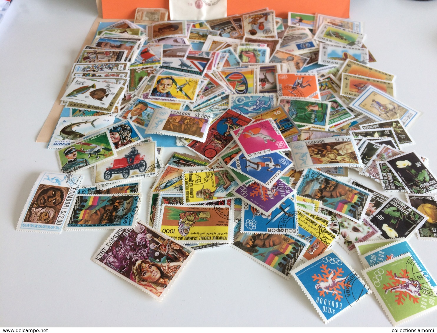 Lot en vrac timbres à thème du Monde voir Pays + 16 FDC avec défaut et Flammes France  plusieurs photos (lot n°25 )