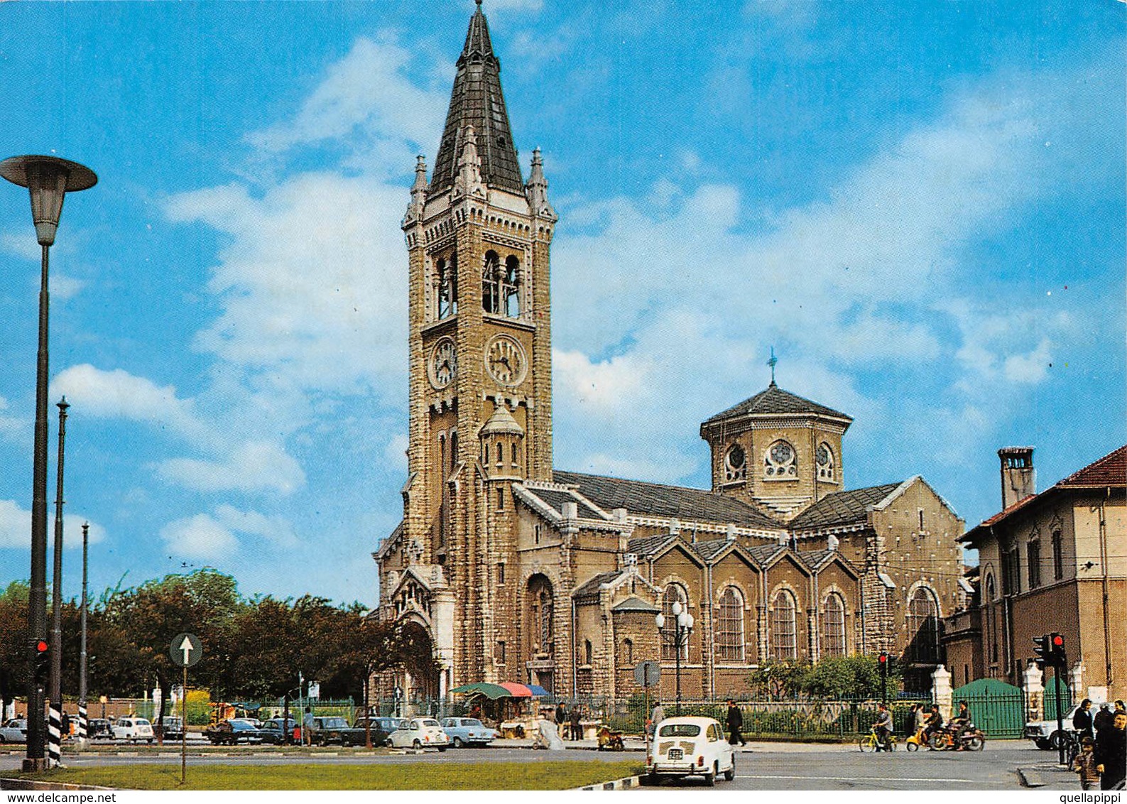 010644 "TORINO - SANTUARIO DI SANTA RITA"  ANIMATA, AUTO, MOTO. CART NON SPED - Églises