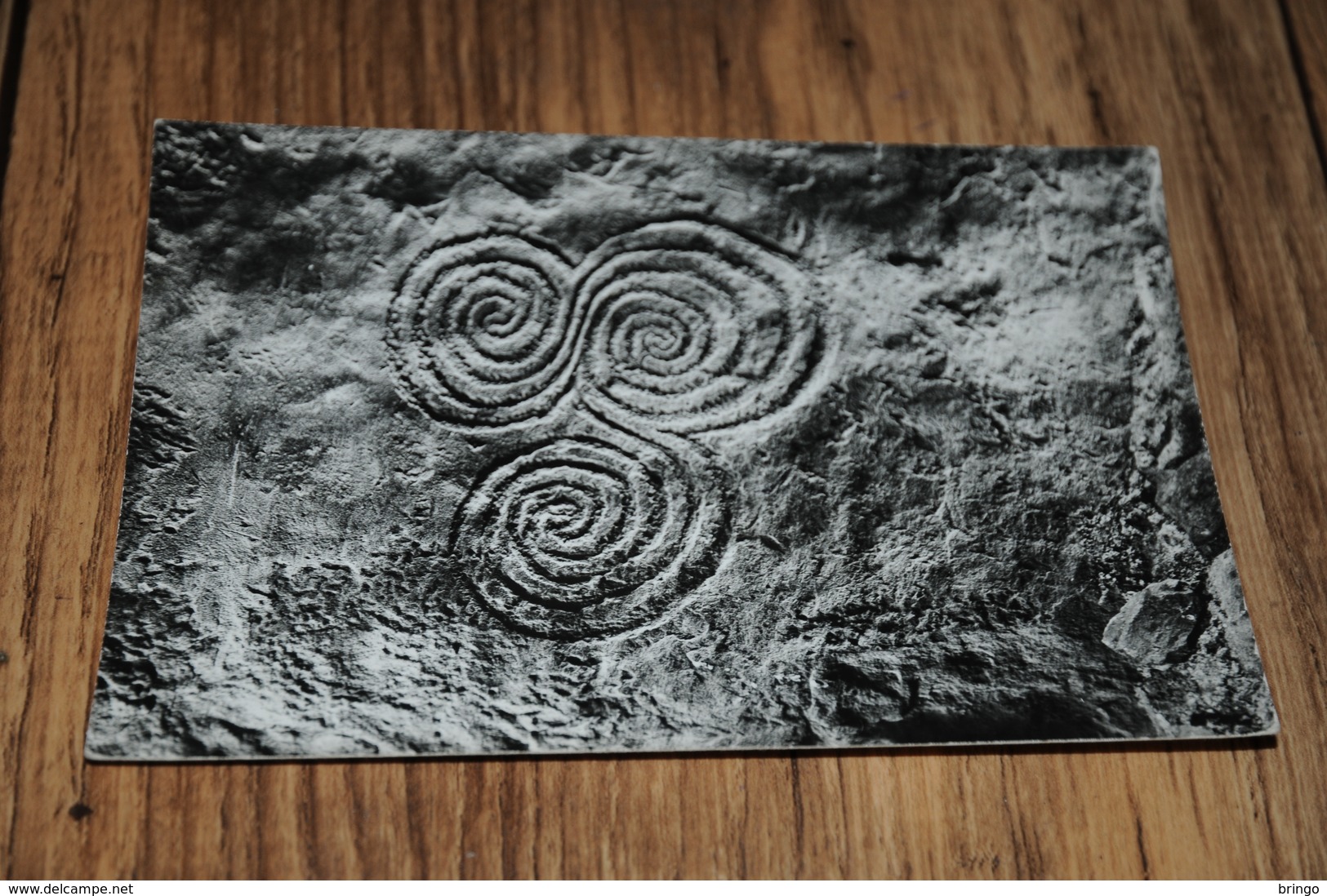 12675-           MEATH, NEWGRANGE, TUMULUS-MAIN CHAMBER-TRIPLE SPIRAL - Meath