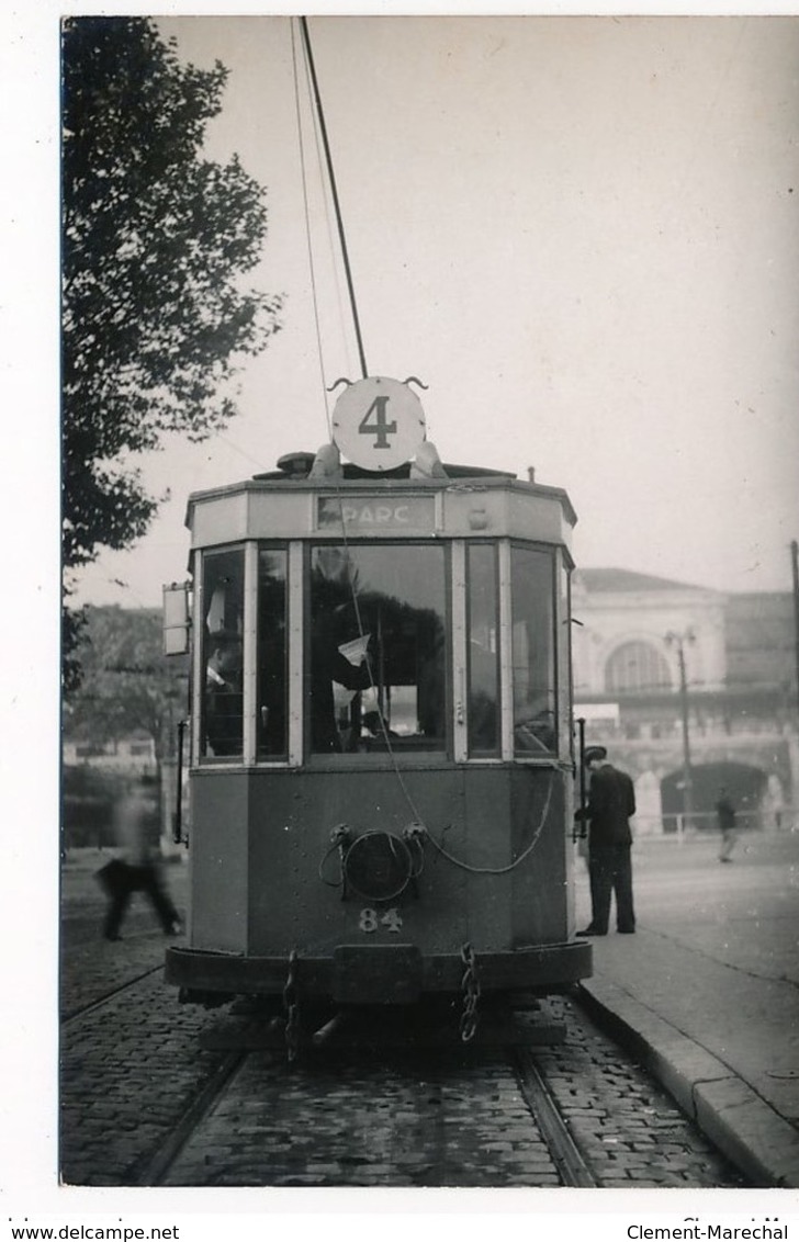LYON : "photo Environ 1950 Format Et Papier CPA" Tramway 84 Ligne 4 Parc - Tres Bon Etat - Autres & Non Classés