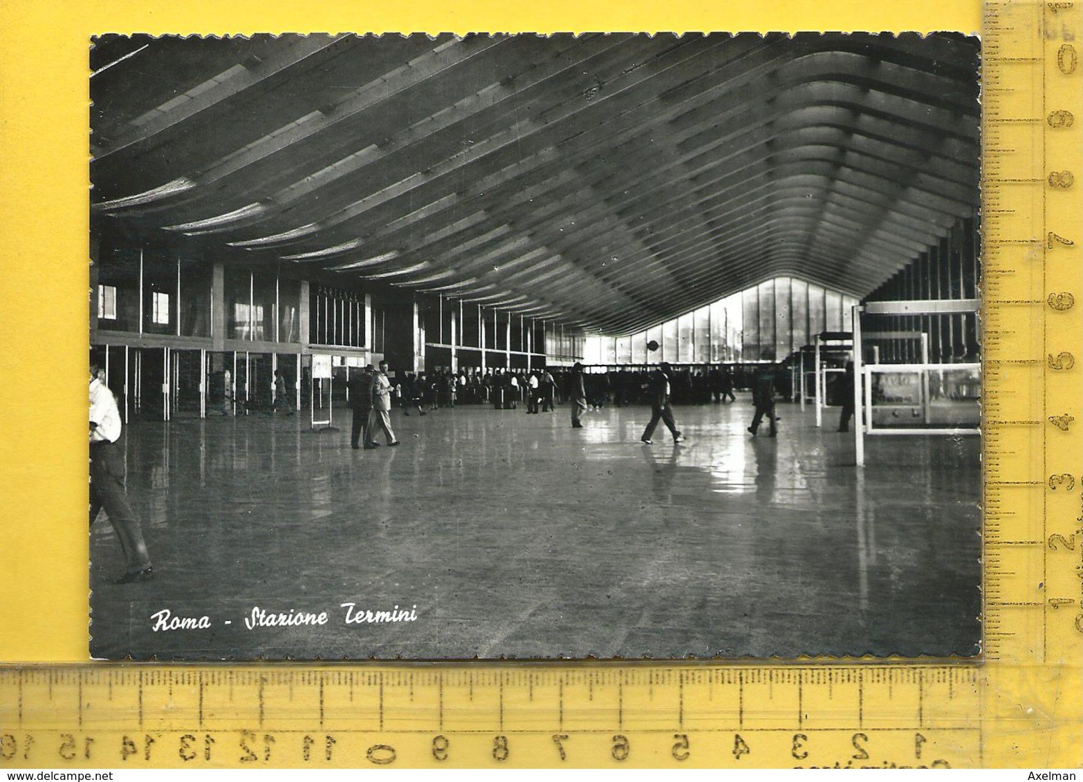 CPM  ITALIE, LAZIO, ROMA : Stazione Termini - Transportmiddelen