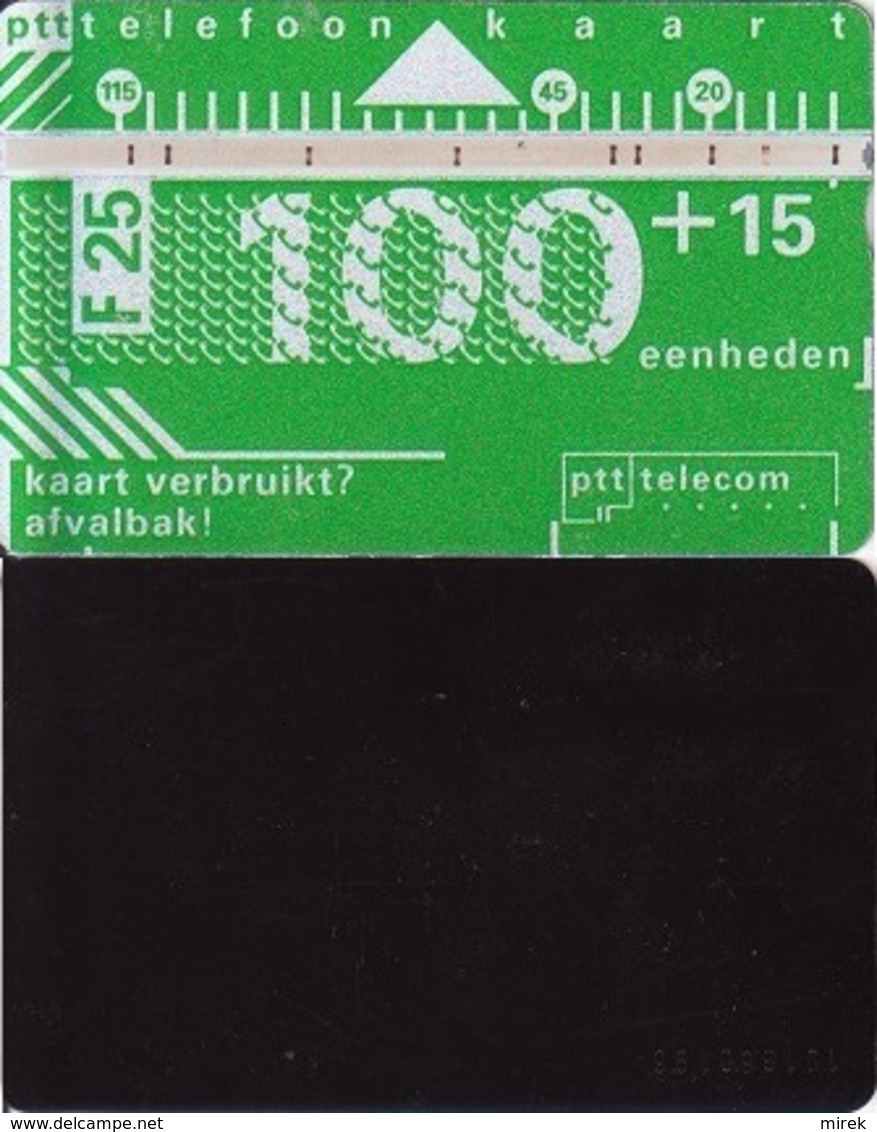 382/ Netherlands; Ptt Telecom - Green 100+15, 101G - Publiques