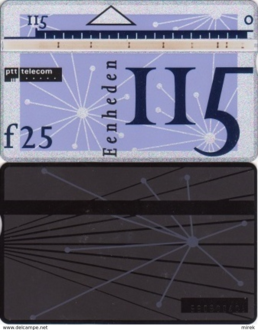 389/ Netherlands; Eenheden 115, 107D - Openbaar