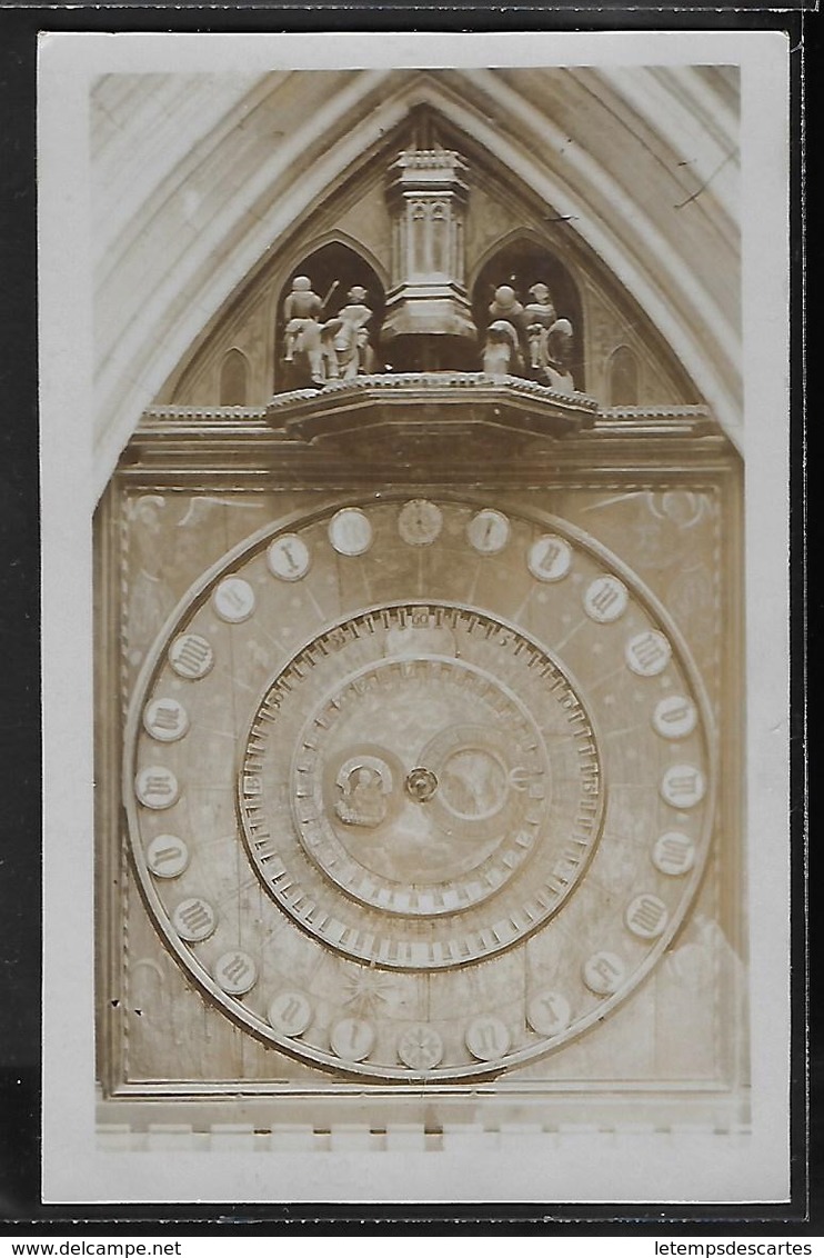 CARTE PHOTO ANGLETERRE - Wells, Cathedral Clock (?) - Wells