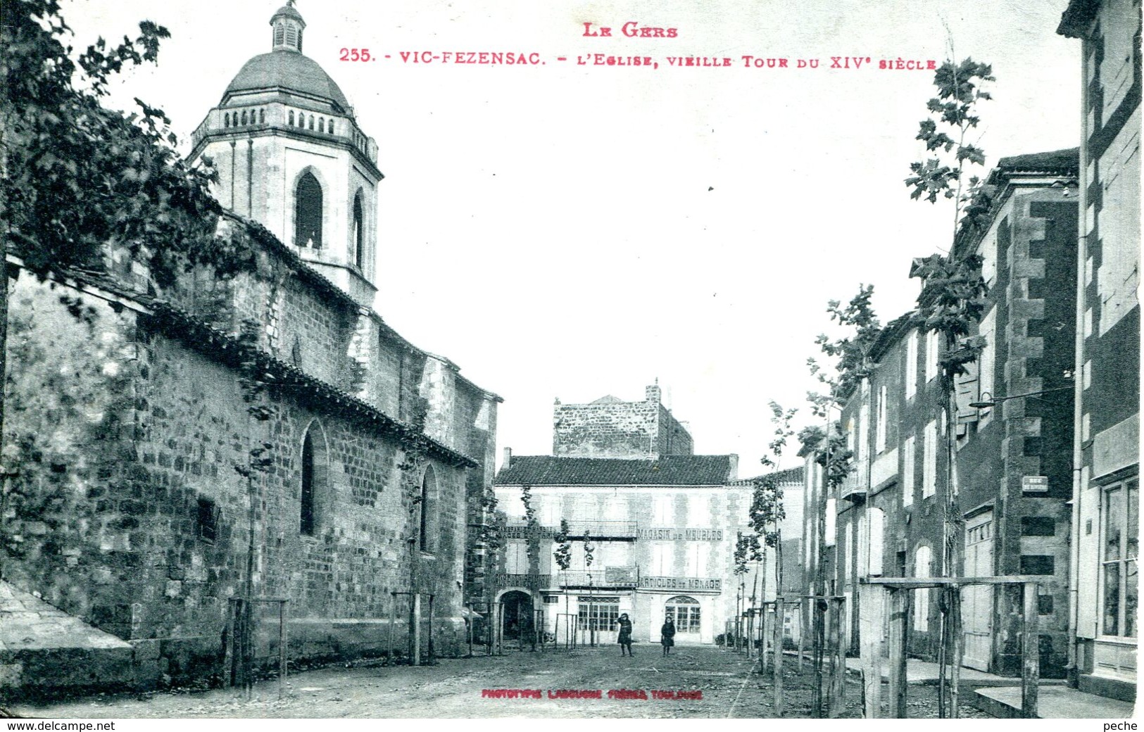 N°8299 -cpa Vic Fezensac -l'église, Vieille Tour Du XIV Siècle- - Vic-Fezensac