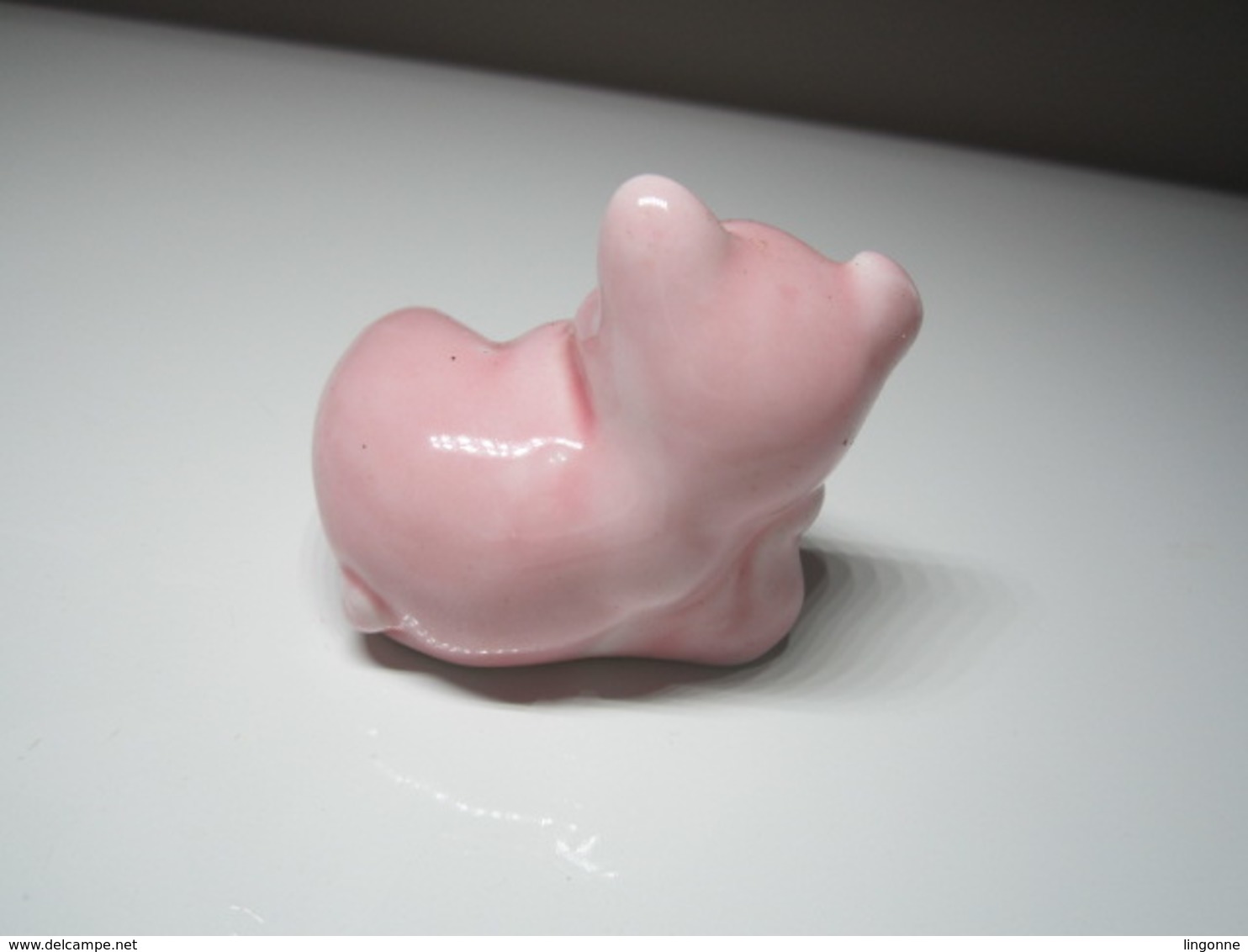 ANCIEN COCHON Porcelaine Pour Collection. - Pigs