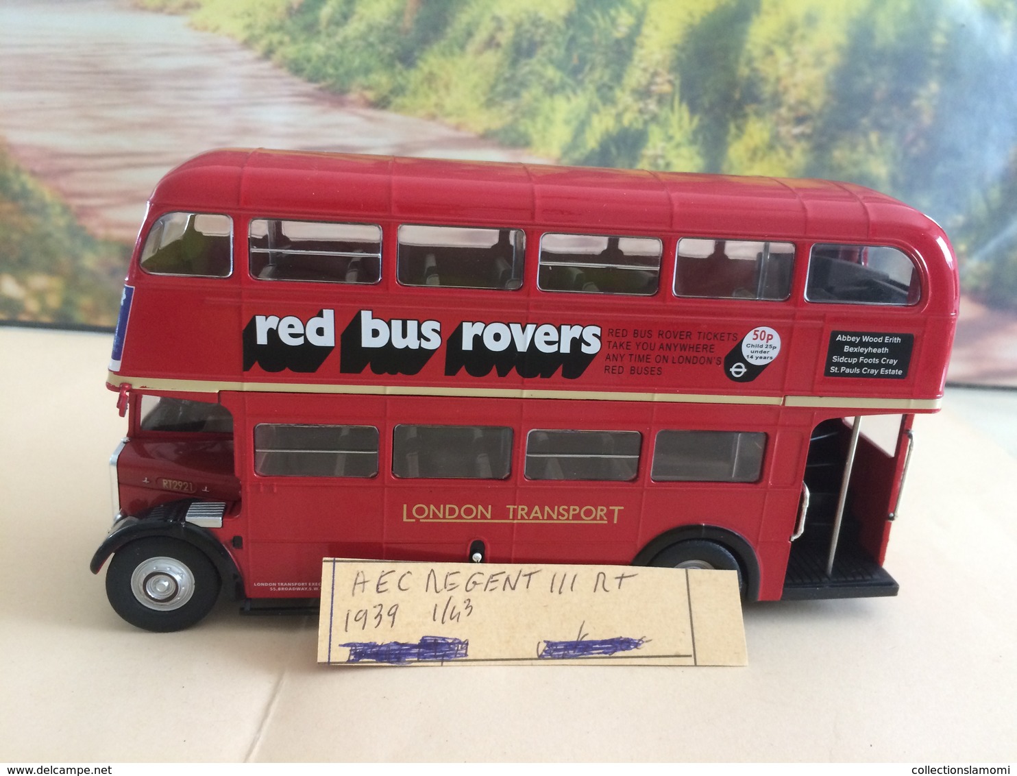 Bus- Red Bus Rovers, London Transport 1939 - échelle 1/43  Neuf Métal - Voir Photos (envoie Colissimo) - Nutzfahrzeuge