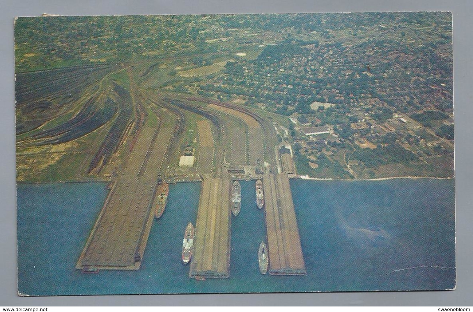 US.- NORFOLK, VIRGINIA. AIR VIEW OF GENERAL CARGO PIERS, LAMBERTS POINT - Norfolk