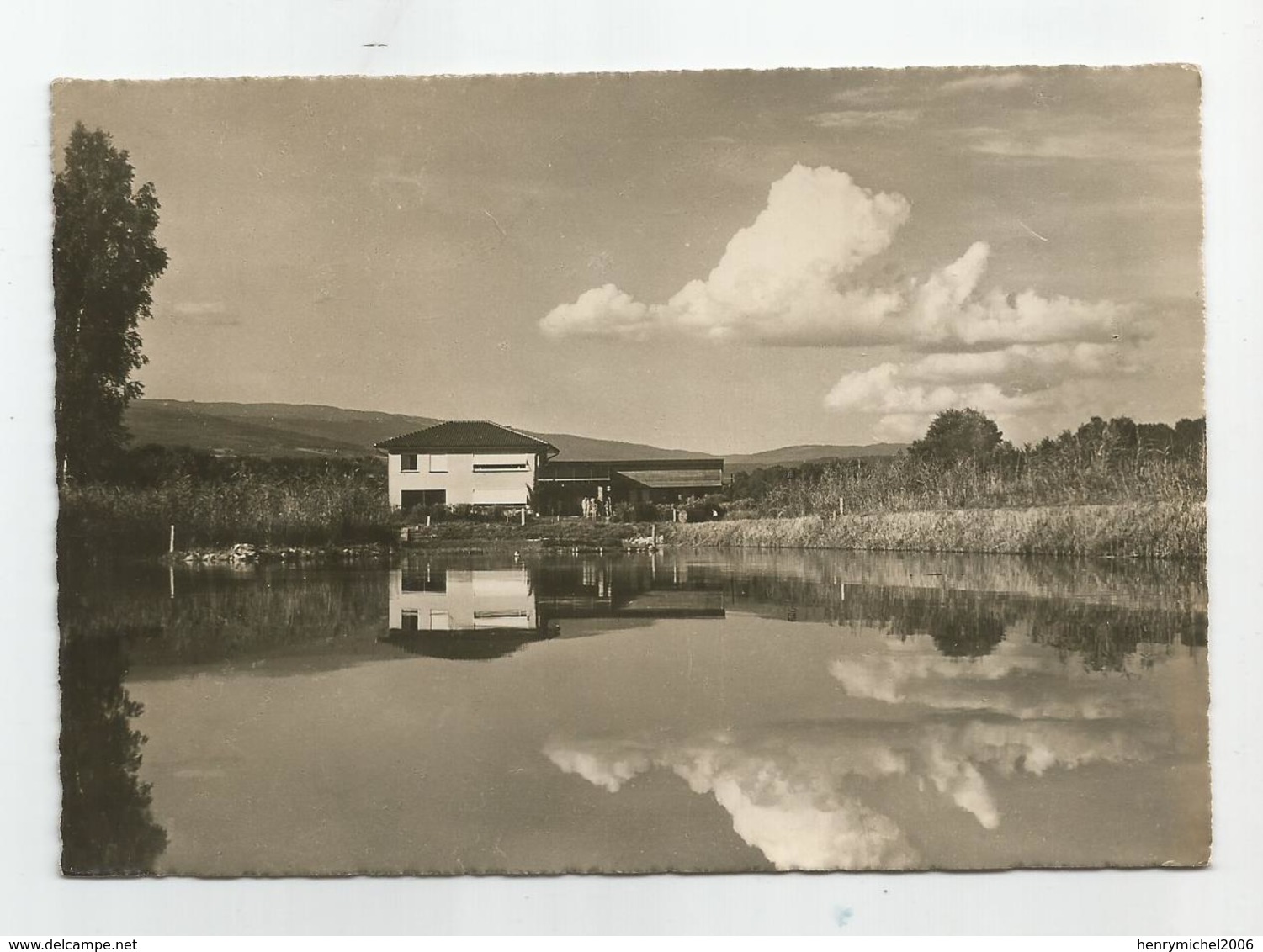 Suisse Ne Neuchatel Foyer Et Terrain Au Bord Du Lac Ed Photo Arthur Baur Oberhofen Thunersee - Neuchâtel