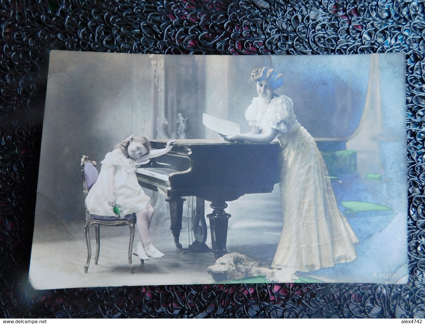 Femme, Petite Fille Sur Un Piano, Cachet Jemeppe-sur-meuse   (V9) - Frauen