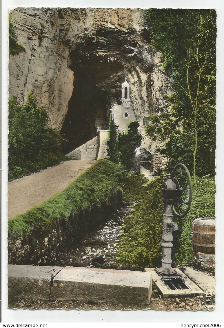 38 Isère Les Grottes De La Balme Entrée Des Grottes Et Fontaine Ed Streiff De La Balme - La Balme-les-Grottes