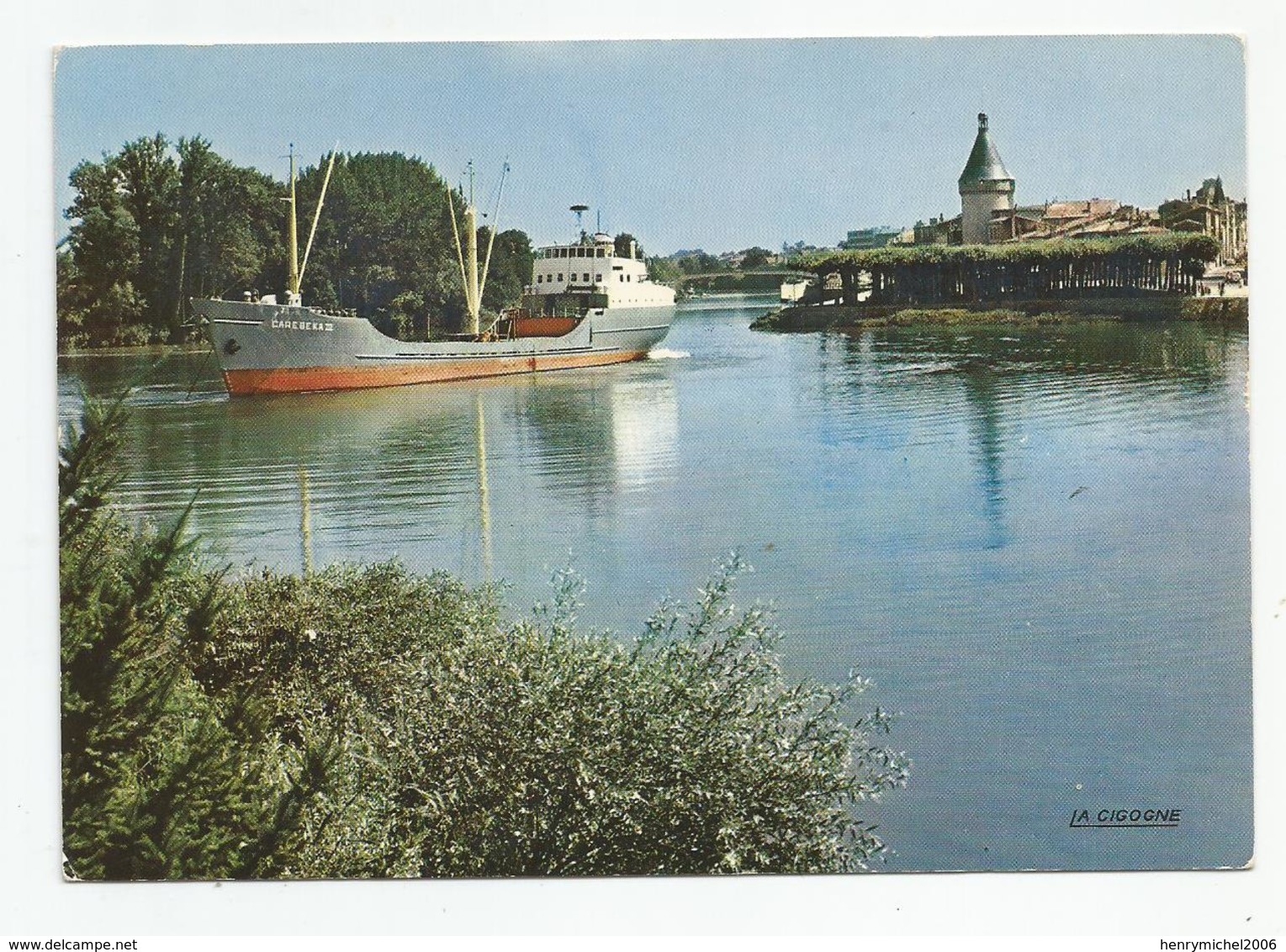 33 Gironde Libourne Bateau De Commerce Carabeka Arrivant Au Port - Koopvaardij